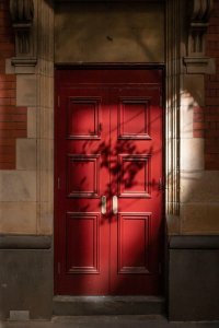 Cкриншот Behind the Red Door, изображение № 2582660 - RAWG