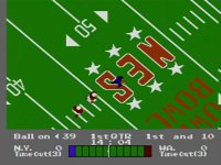 Cкриншот NES Play Action Football, изображение № 249128 - RAWG