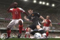 Cкриншот FIFA 06, изображение № 431203 - RAWG