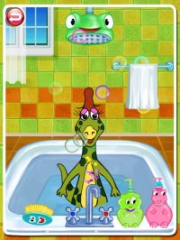 Cкриншот Dino Bath & Dress Up- Potty training game for kids, изображение № 2305317 - RAWG