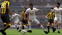 Cкриншот Pro Evolution Soccer 2012 3D, изображение № 260344 - RAWG