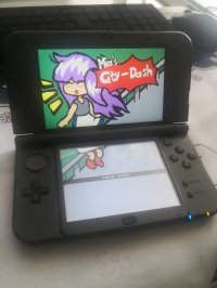 Cкриншот Mia's City-Dash, изображение № 3384805 - RAWG