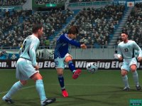 Cкриншот Pro Evolution Soccer 6, изображение № 454475 - RAWG