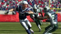 Cкриншот Madden NFL 11, изображение № 547059 - RAWG