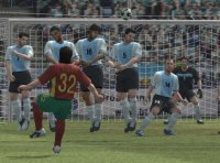 Cкриншот Pro Evolution Soccer 5, изображение № 432790 - RAWG