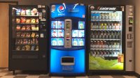 Cкриншот Getting Free Food From Vending MAchine, изображение № 1833237 - RAWG