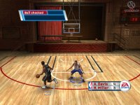 Cкриншот NBA LIVE 06, изображение № 428186 - RAWG