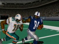 Cкриншот Madden NFL 2001, изображение № 310519 - RAWG