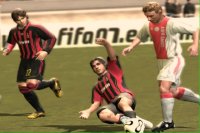 Cкриншот FIFA 07, изображение № 461886 - RAWG