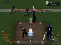 Cкриншот Cricket 2005, изображение № 425611 - RAWG