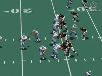Cкриншот Madden NFL 2002, изображение № 310573 - RAWG