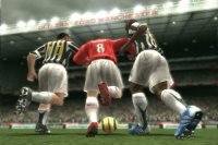 Cкриншот FIFA 06, изображение № 431230 - RAWG