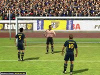 Cкриншот FIFA 2003, изображение № 310033 - RAWG