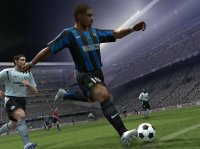 Cкриншот Pro Evolution Soccer 6, изображение № 454488 - RAWG