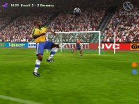 Cкриншот Microsoft International Football 2000, изображение № 323610 - RAWG
