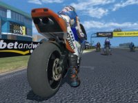 Cкриншот MotoGP: Ultimate Racing Technology 3, изображение № 404099 - RAWG