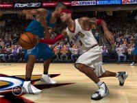 Cкриншот NBA LIVE 06, изображение № 428173 - RAWG