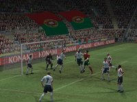 Cкриншот Pro Evolution Soccer 4, изображение № 406314 - RAWG