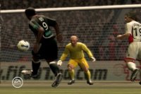 Cкриншот FIFA 07, изображение № 461858 - RAWG