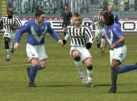 Cкриншот Pro Evolution Soccer 4, изображение № 406331 - RAWG