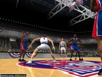 Cкриншот NBA Live 2001, изображение № 314861 - RAWG