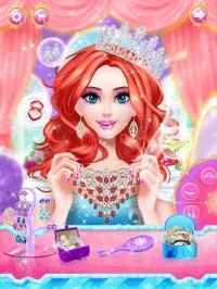 Cкриншот Princess dress up and makeover games, изображение № 1580121 - RAWG
