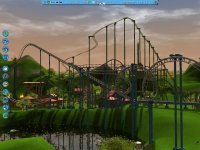 Cкриншот RollerCoaster Tycoon 3: Магнат индустрии развлечений, изображение № 394854 - RAWG