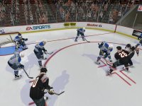 Cкриншот NHL 2005, изображение № 401437 - RAWG