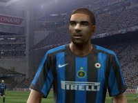 Cкриншот Pro Evolution Soccer 6, изображение № 454487 - RAWG