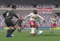 Cкриншот FIFA 08, изображение № 477806 - RAWG