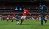 Cкриншот Pro Evolution Soccer 2011, изображение № 553495 - RAWG