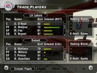 Cкриншот NBA Live 2004, изображение № 372611 - RAWG