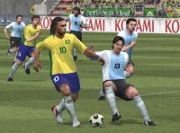 Cкриншот Pro Evolution Soccer 5, изображение № 432784 - RAWG