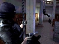 Cкриншот Max Payne, изображение № 180297 - RAWG
