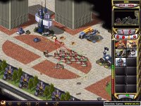 Cкриншот Command & Conquer: Red Alert 2, изображение № 296750 - RAWG