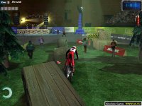 Cкриншот Moto Racer 3, изображение № 300380 - RAWG