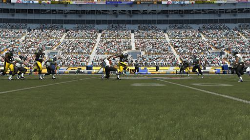 Madden NFL Football screenshot